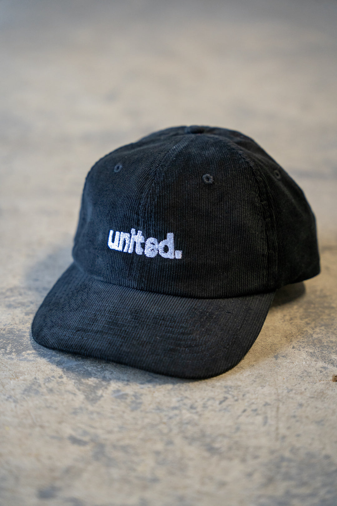 United Coastin Corduroy Hat Black